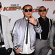 Illustration for article titled Pop Star Attire Is Crusty/Casual On The Red Carpet